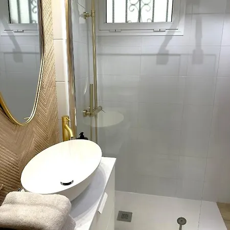 Minerva Estudio White Jasmine, And Pool Lejlighed *